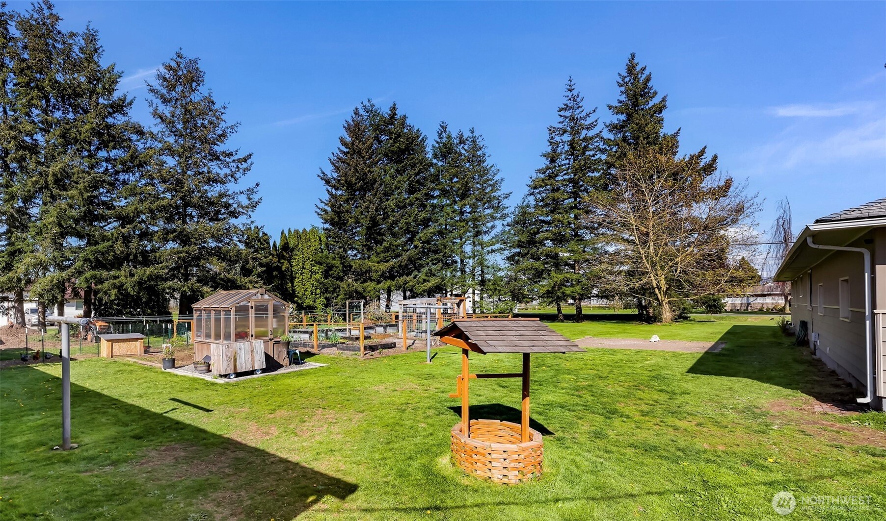 306 West King Tut Road Bellingham, WA 98226 - Photo 36 of 40