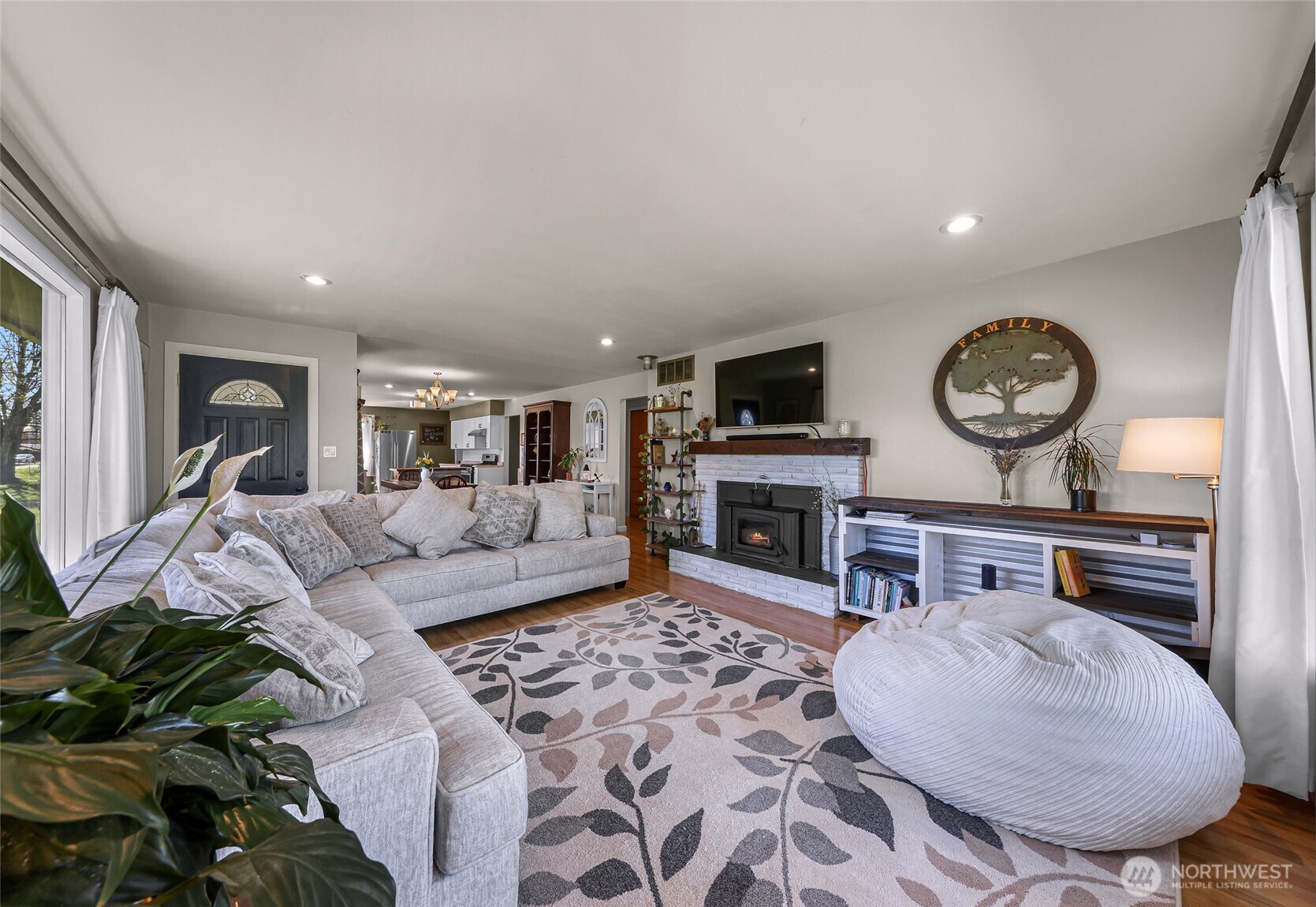 306 West King Tut Road Bellingham, WA 98226 - Photo 6 of 40