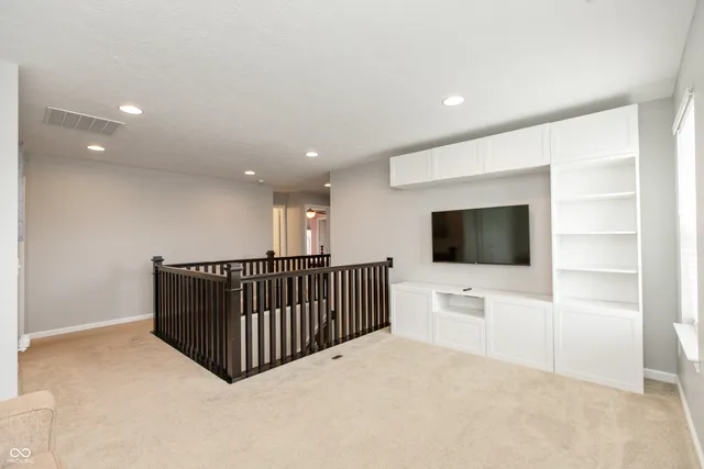 $3,300 | 2473 Commons Court, Avon, IN 46123