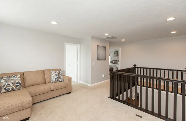 $3,300 | 2473 Commons Court, Avon, IN 46123