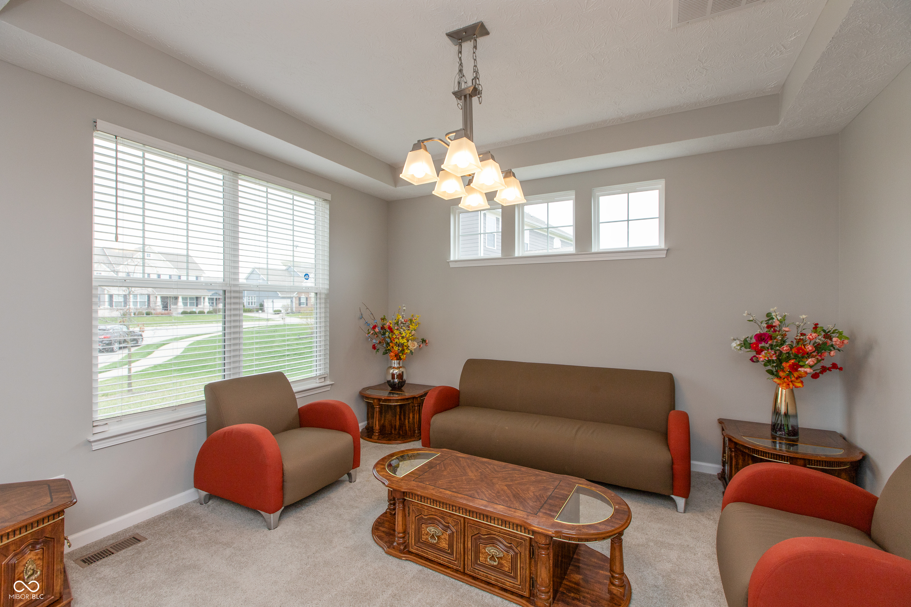 2473 Commons Court Avon, IN 46123 - Photo 2 of 31