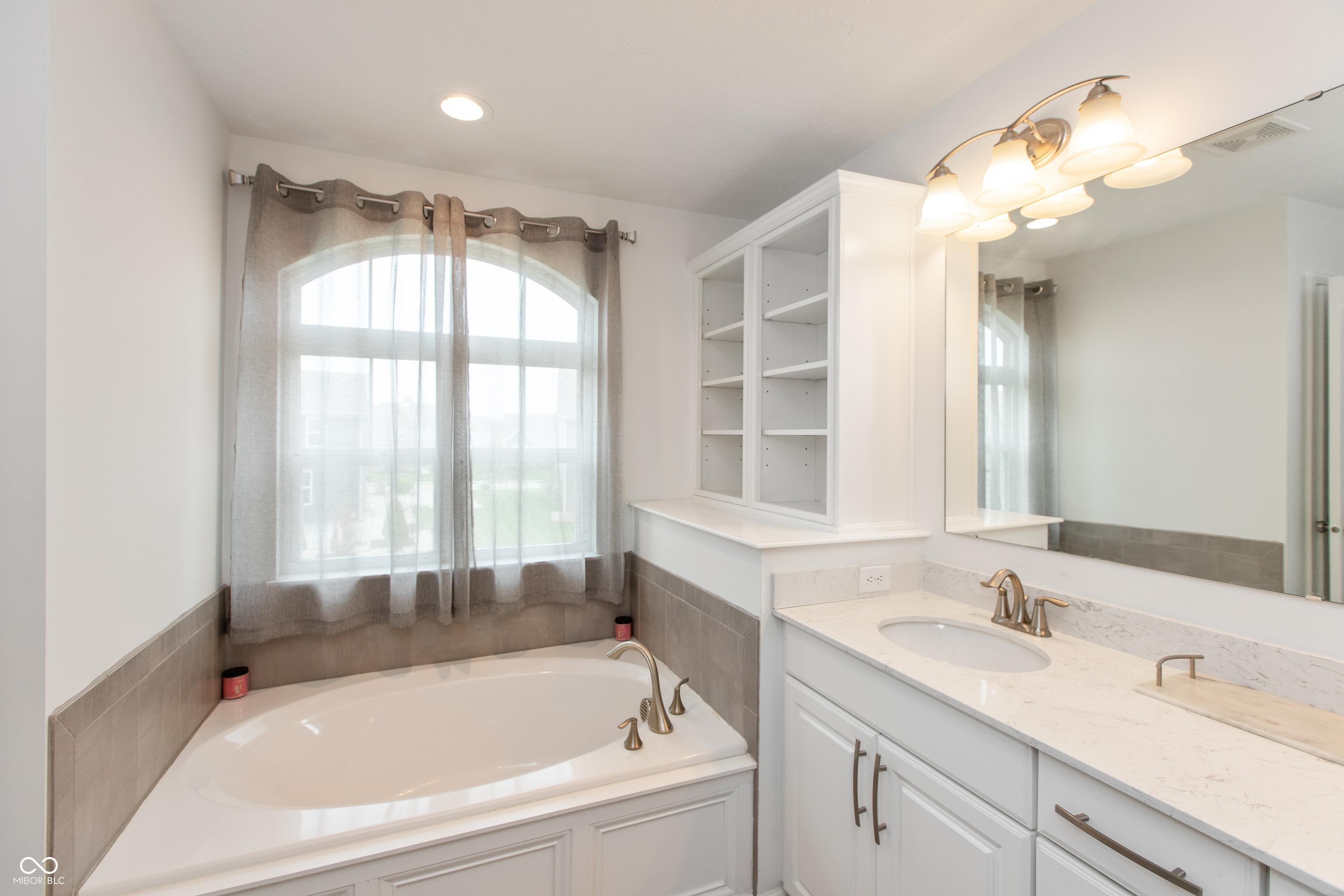 2473 Commons Court Avon, IN 46123 - Photo 23 of 31