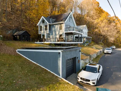a view of a lake with houses