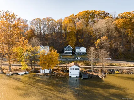 $565,000 | 5 Willow Dock Road, Highland, NY 12528