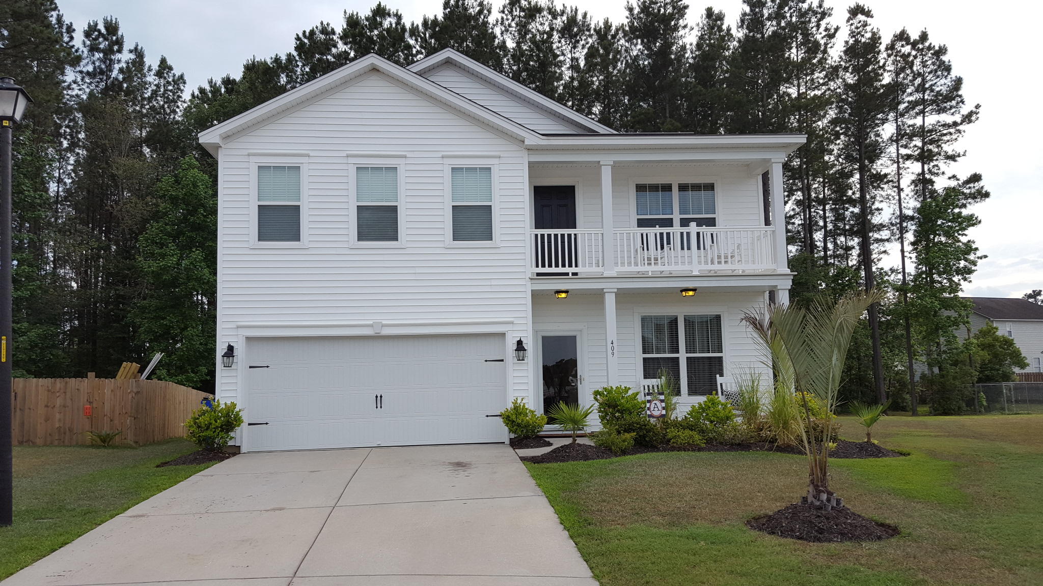 409 Mossy Wood Road Summerville, SC 29486 - Photo 1 of 25 20160509_174853