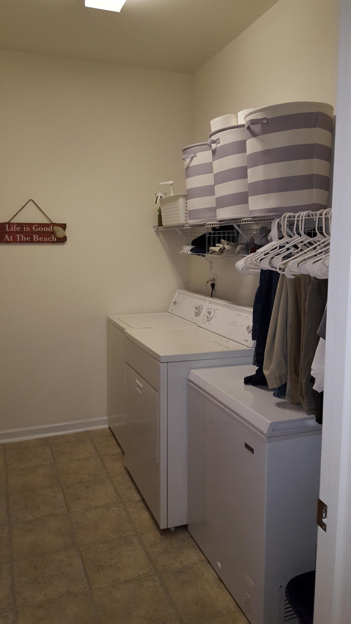 409 Mossy Wood Road Summerville, SC 29486 - Photo 7 of 25 20160509_175529