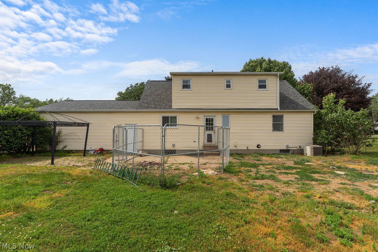 39065 Detroit Road Avon, OH 44011 - Photo 8 of 40