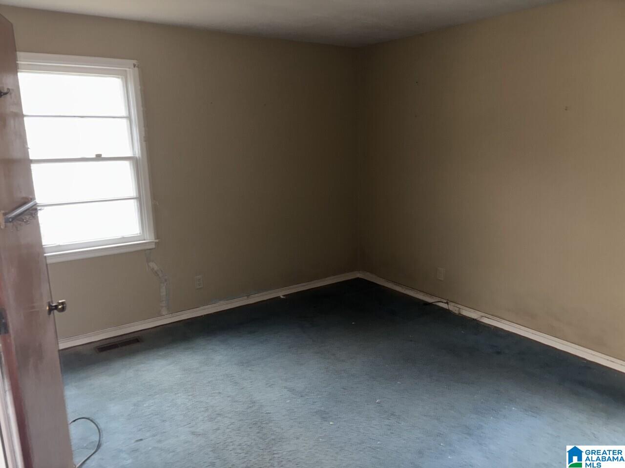 718 Bain Avenue Weaver, AL 36277 - Photo 11 of 13