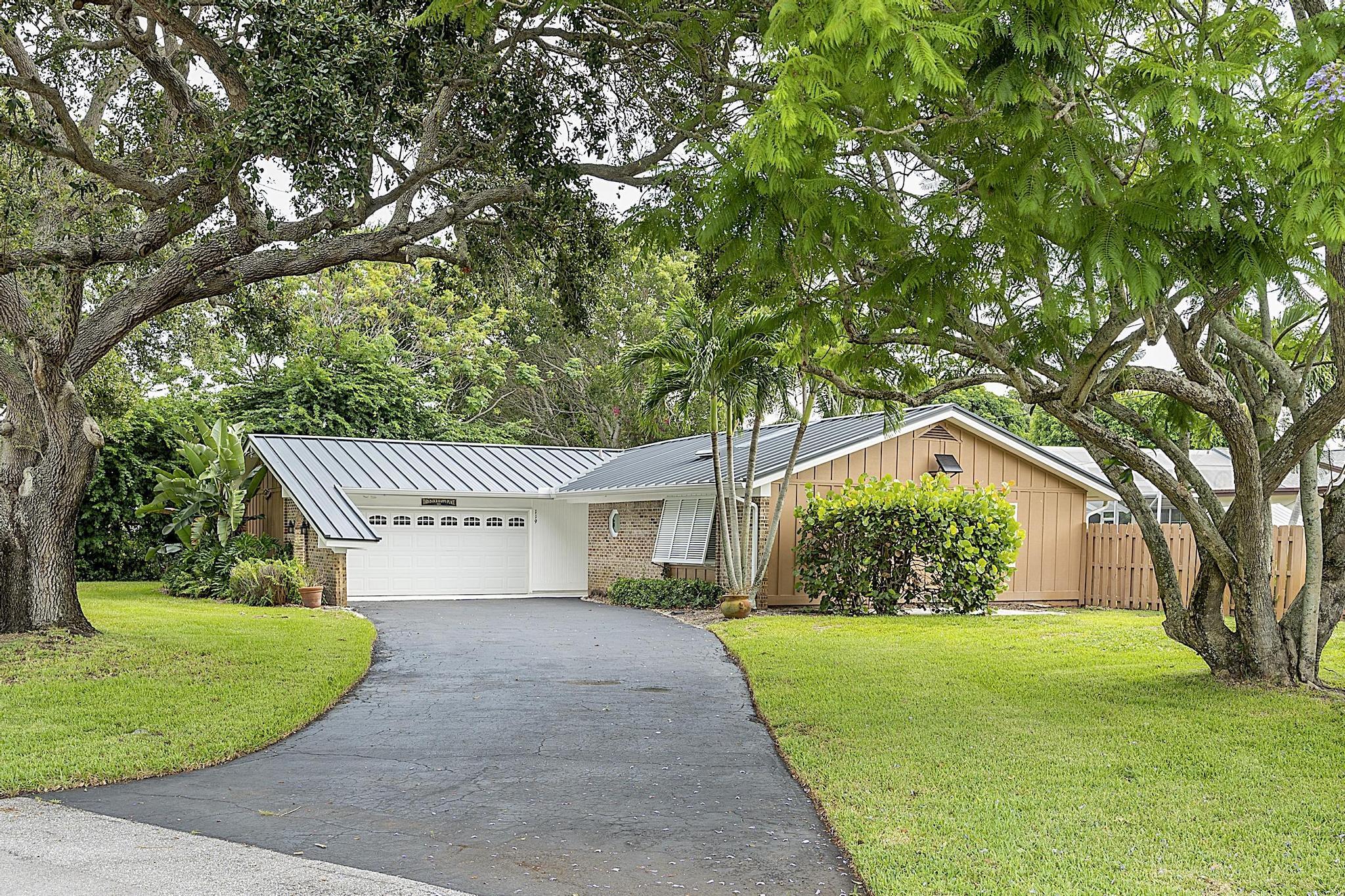 119 Norfolk Road Jupiter, FL 33469 - Photo 7 of 45 119 W Norfolk Rd, Jupiter, FL 33469 - -