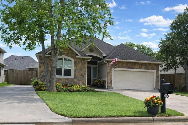 $319,900 | 12775 Virgo Drive, Willis, TX 77318
