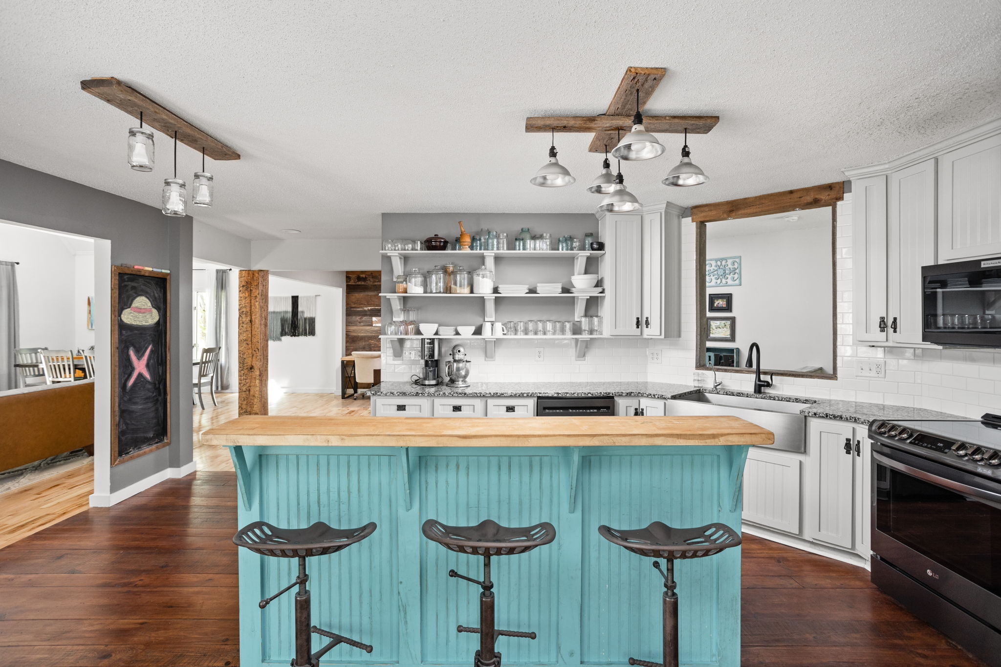 14535 Cherry Tree Road Carmel, IN 46033 - Photo 11 of 58