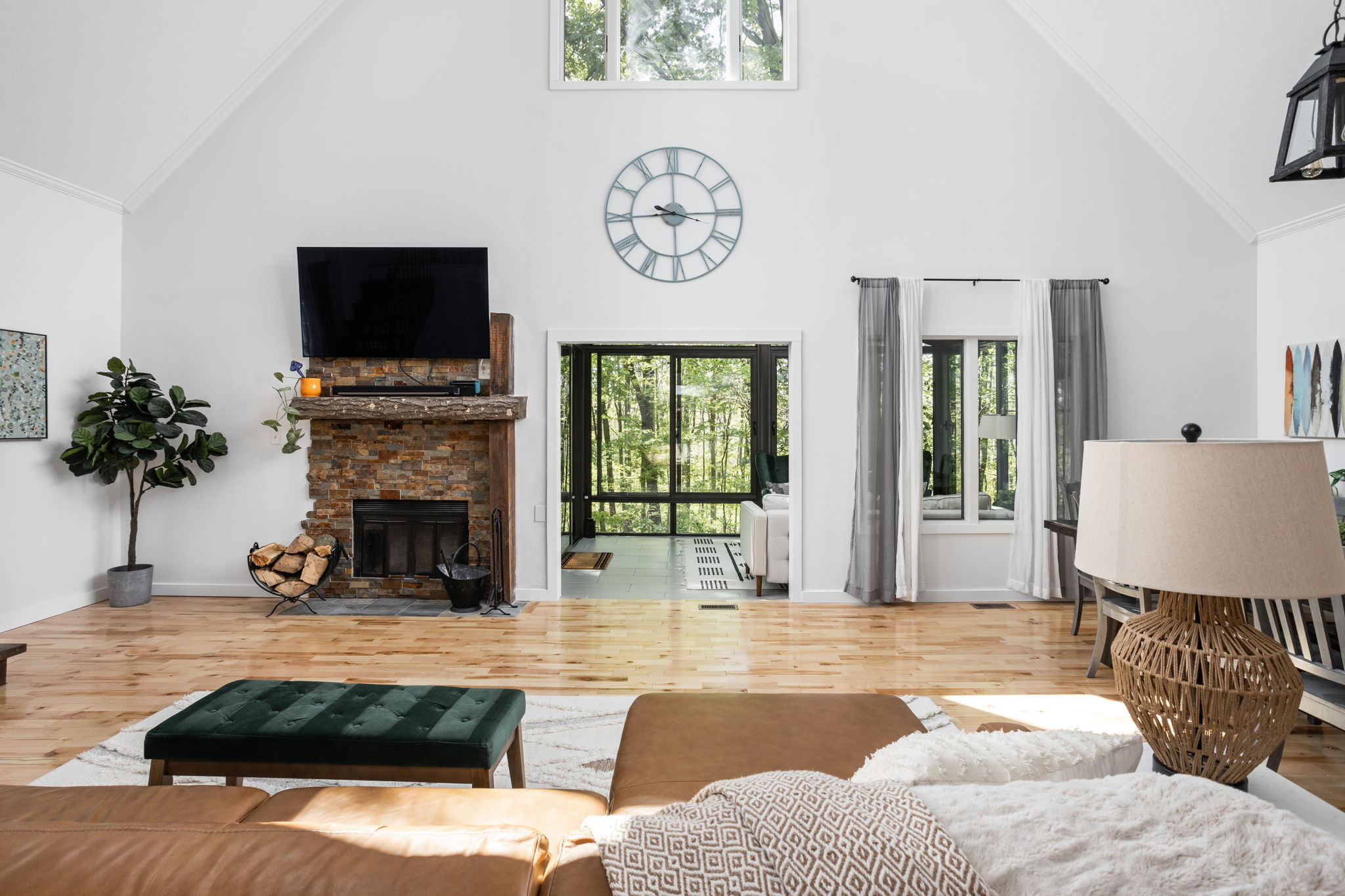 14535 Cherry Tree Road Carmel, IN 46033 - Photo 5 of 58