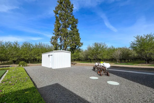 $2,500,000 | 16750 County Road 96, Woodland, CA 95695