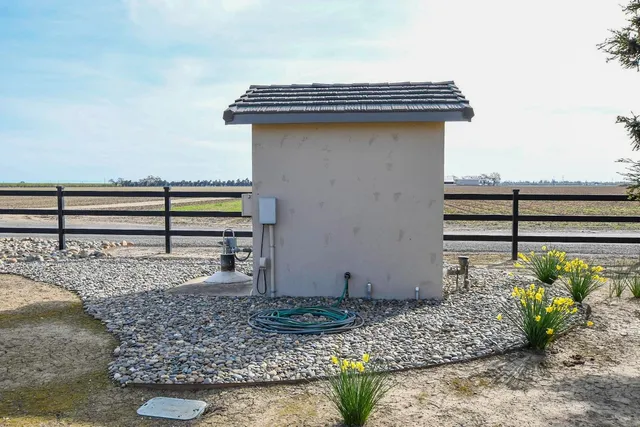 $2,500,000 | 16750 County Road 96, Woodland, CA 95695