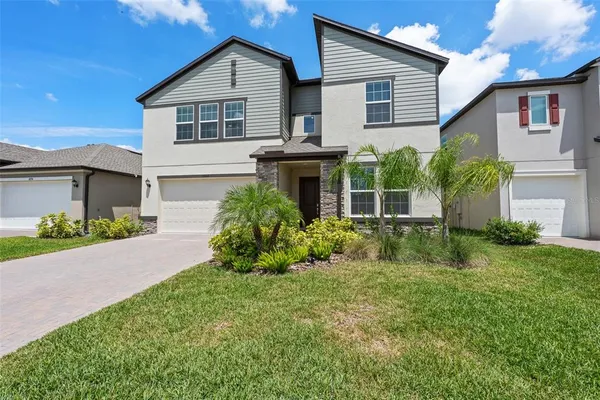 $799,900 | 18242 Serene Lk Loop, Lutz, FL 33548