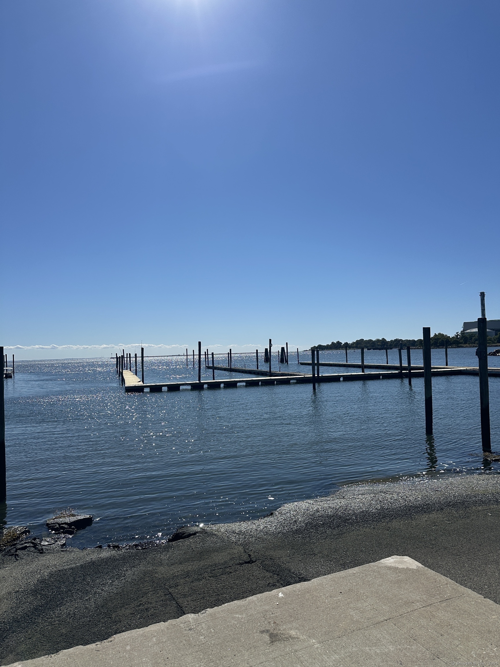 194 Adams Street Bridgeport, CT 06607 - Photo 16 of 17