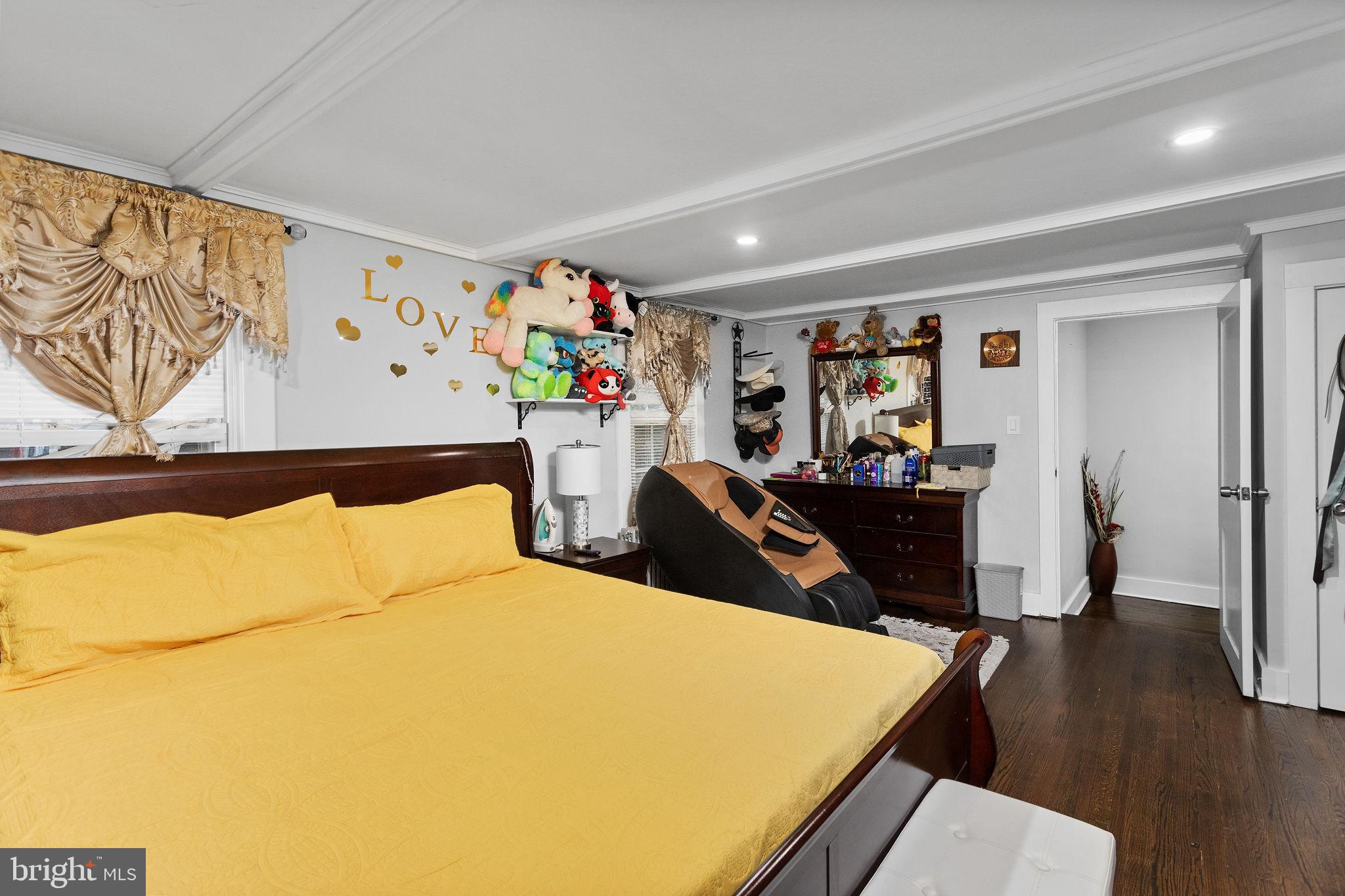 11 Main Street Englishtown, NJ 07726 - Photo 14 of 29 Bright and inviting bedroom retreat.