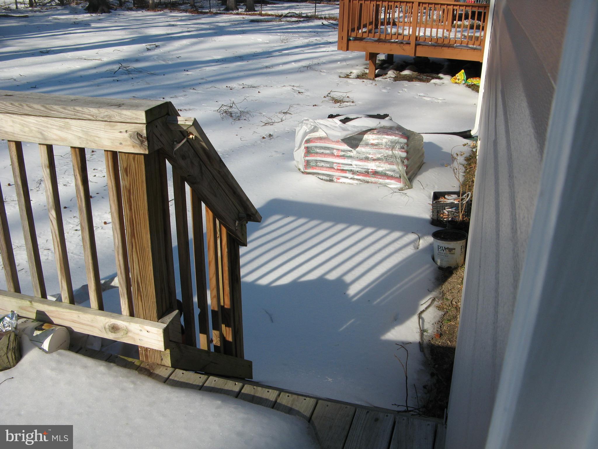 57 Oak Lane Colonial Beach, VA 22443 - Photo 38 of 47 a view of entryway