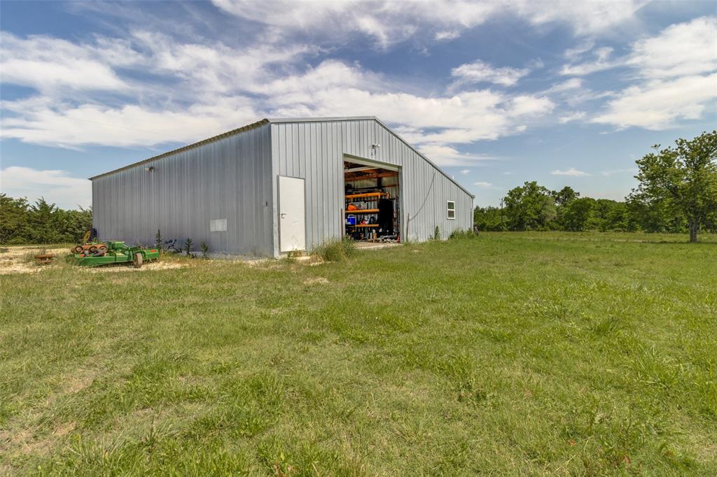 7163 County Road 573 Blue Ridge, TX 75424 - Photo 8 of 9