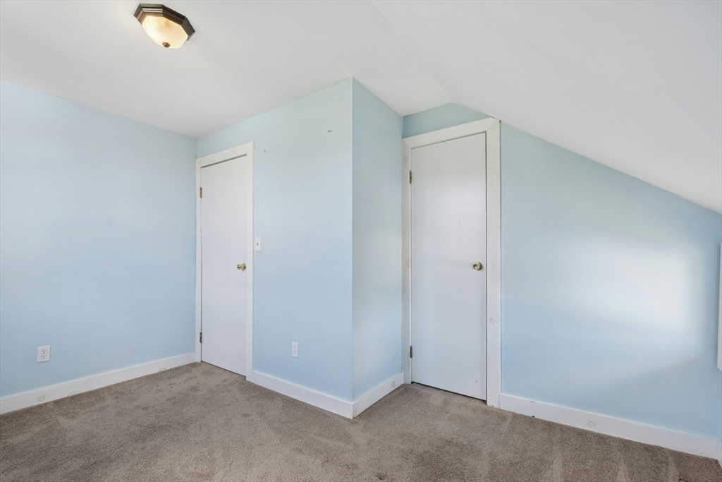 365 Clark Street Gardner, MA 01440 - Photo 23 of 40