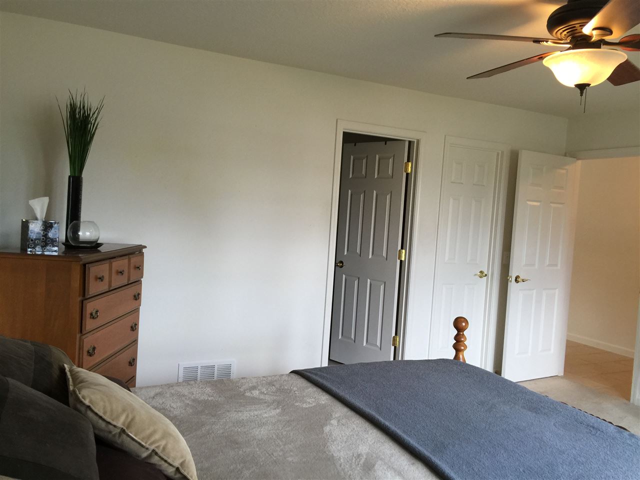 234 Riley Place Fort Wayne, IN 46825 - Photo 19 of 27 Gallery Image 19
