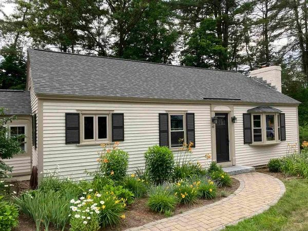 $499,000 | 82 Penacook Road, Hopkinton, NH 03229