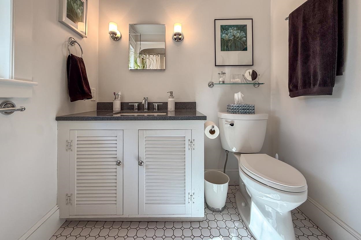 82 Penacook Road Hopkinton, NH 03229 - Photo 20 of 36