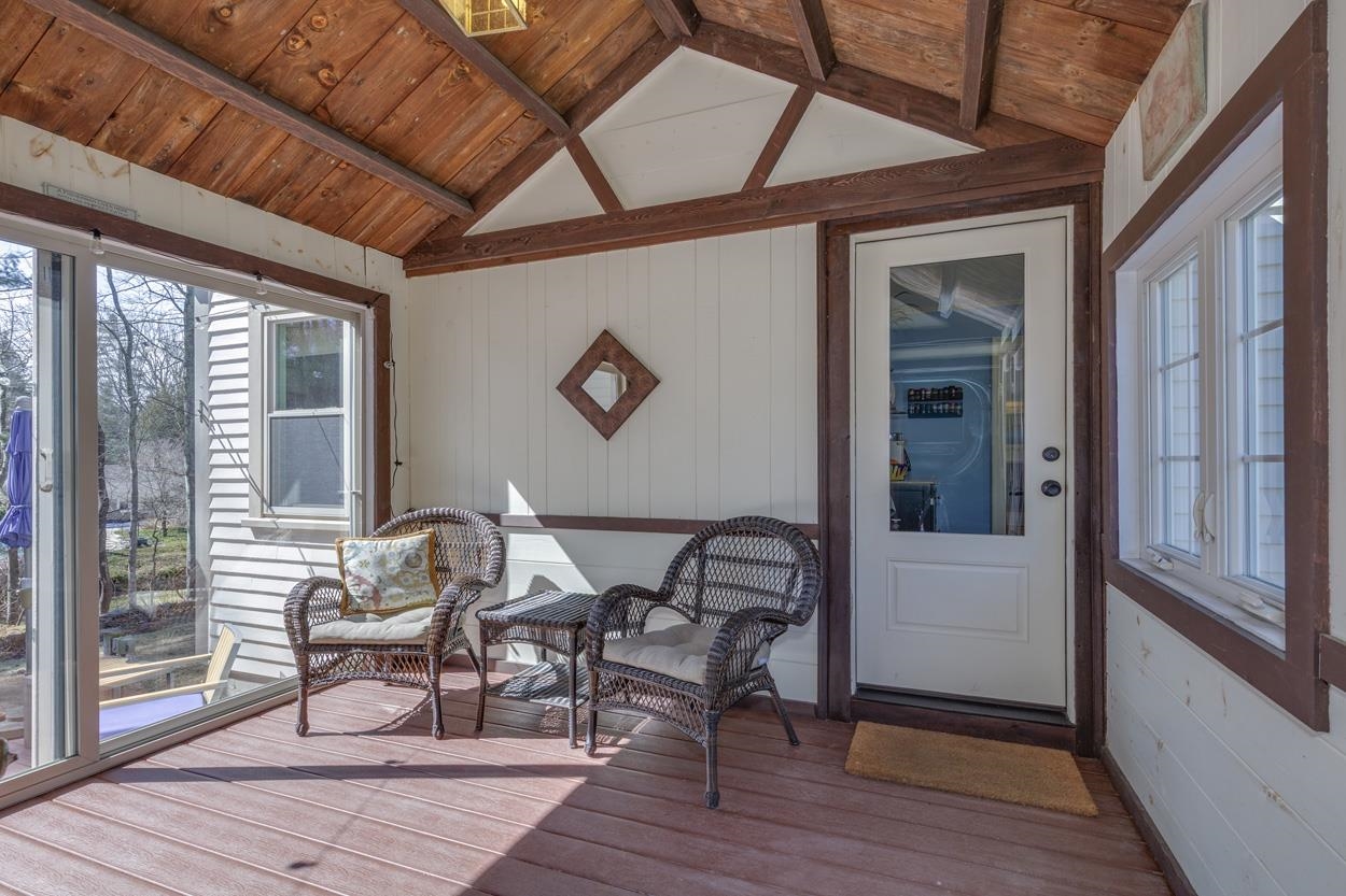 82 Penacook Road Hopkinton, NH 03229 - Photo 22 of 36