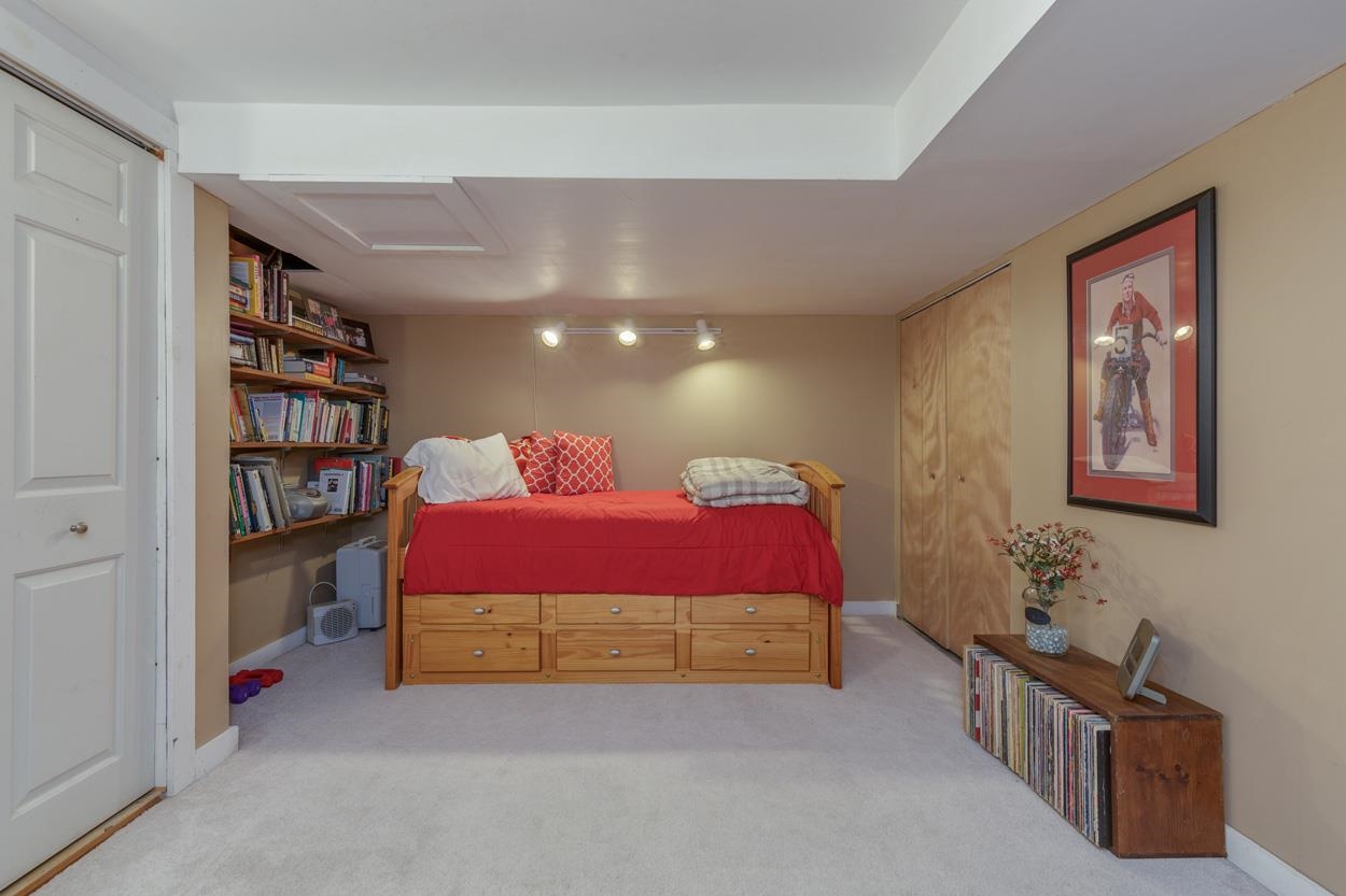 82 Penacook Road Hopkinton, NH 03229 - Photo 26 of 36