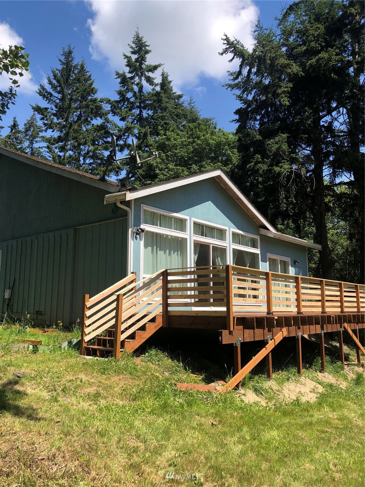 4116 Jones Road Oak Harbor, WA 98277 - Photo 3 of 37 Gallery Image 3