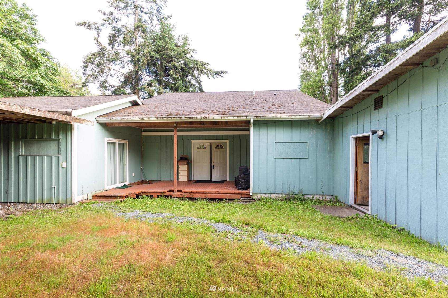4116 Jones Road Oak Harbor, WA 98277 - Photo 5 of 37 Gallery Image 5
