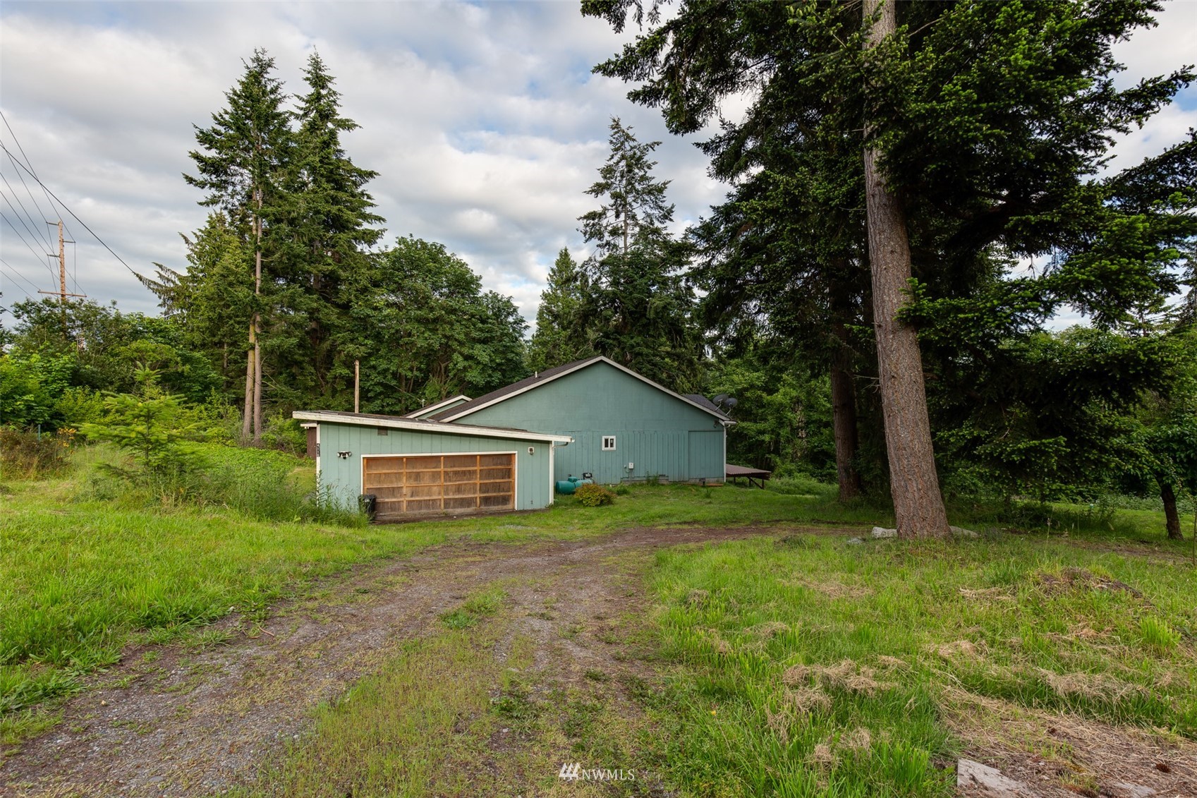 4116 Jones Road Oak Harbor, WA 98277 - Photo 8 of 37 Gallery Image 8