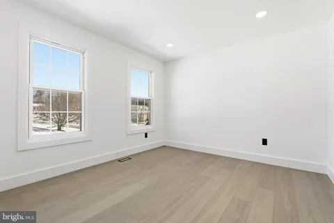 $1,220,000 | 12011 Meadowville Court, Herndon, VA 20170