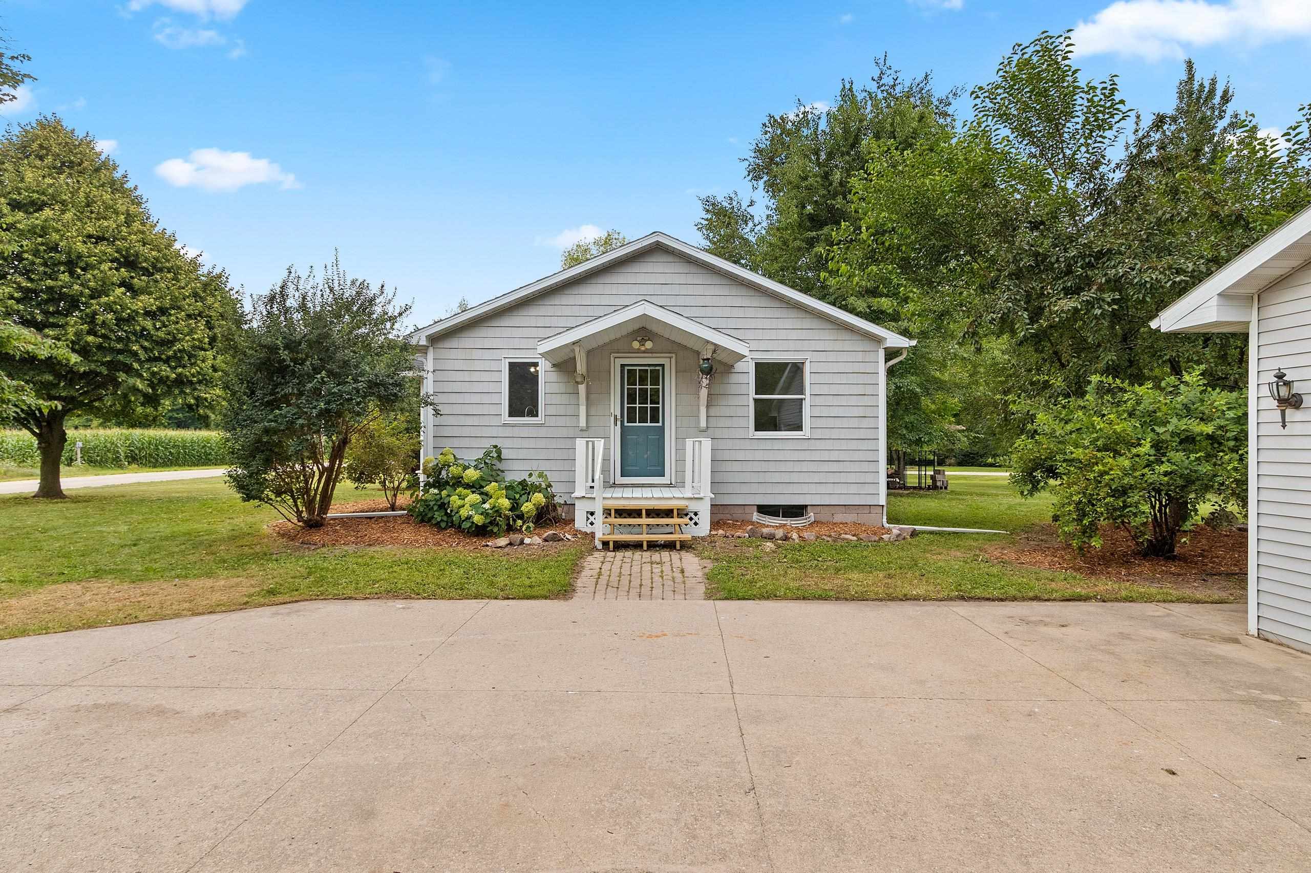 3818 Airport Road Oconto, WI 54153 - Photo 23 of 33 Gallery Image 23