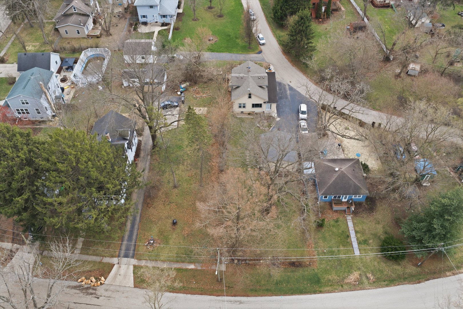 305 Circle Road Fox River Grove, IL 60021 - Photo 19 of 31