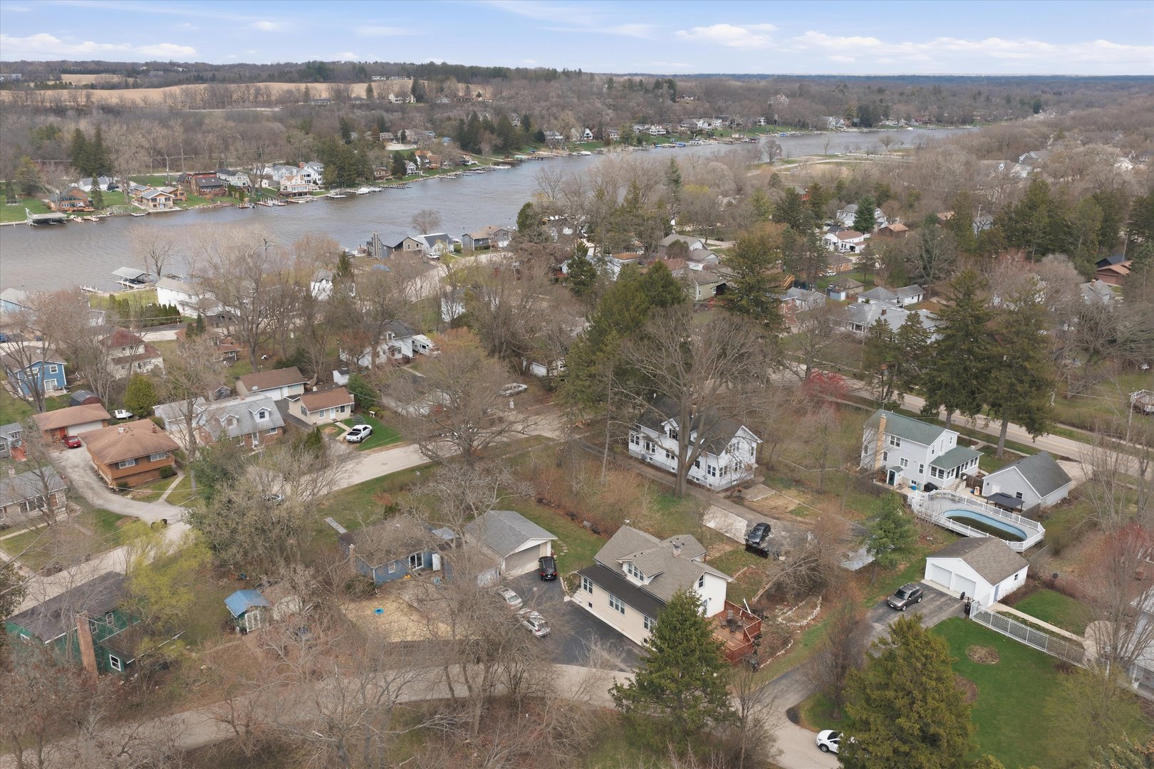 305 Circle Road Fox River Grove, IL 60021 - Photo 23 of 31
