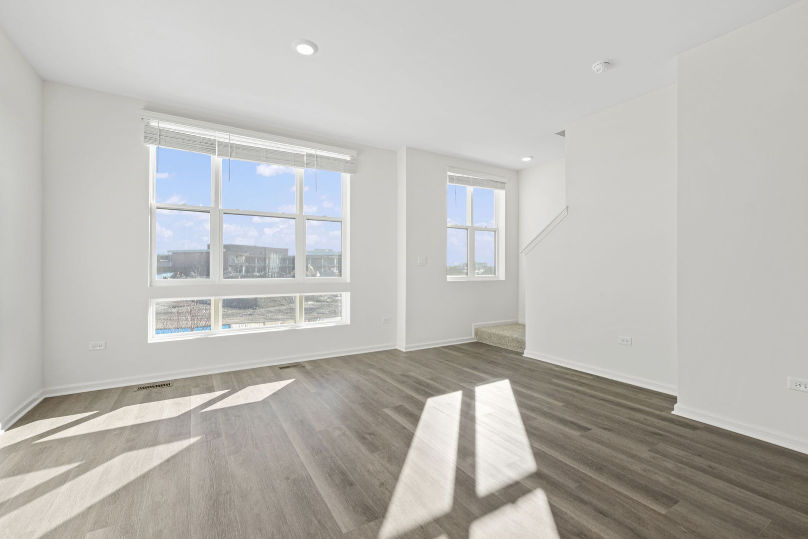 338 Summit Circle Lombard, IL 60148 - Photo 11 of 24