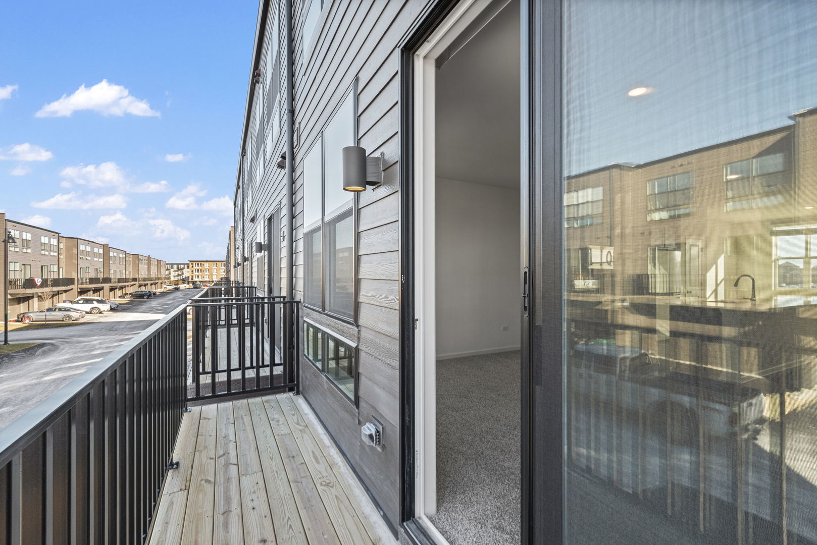 338 Summit Circle Lombard, IL 60148 - Photo 12 of 24