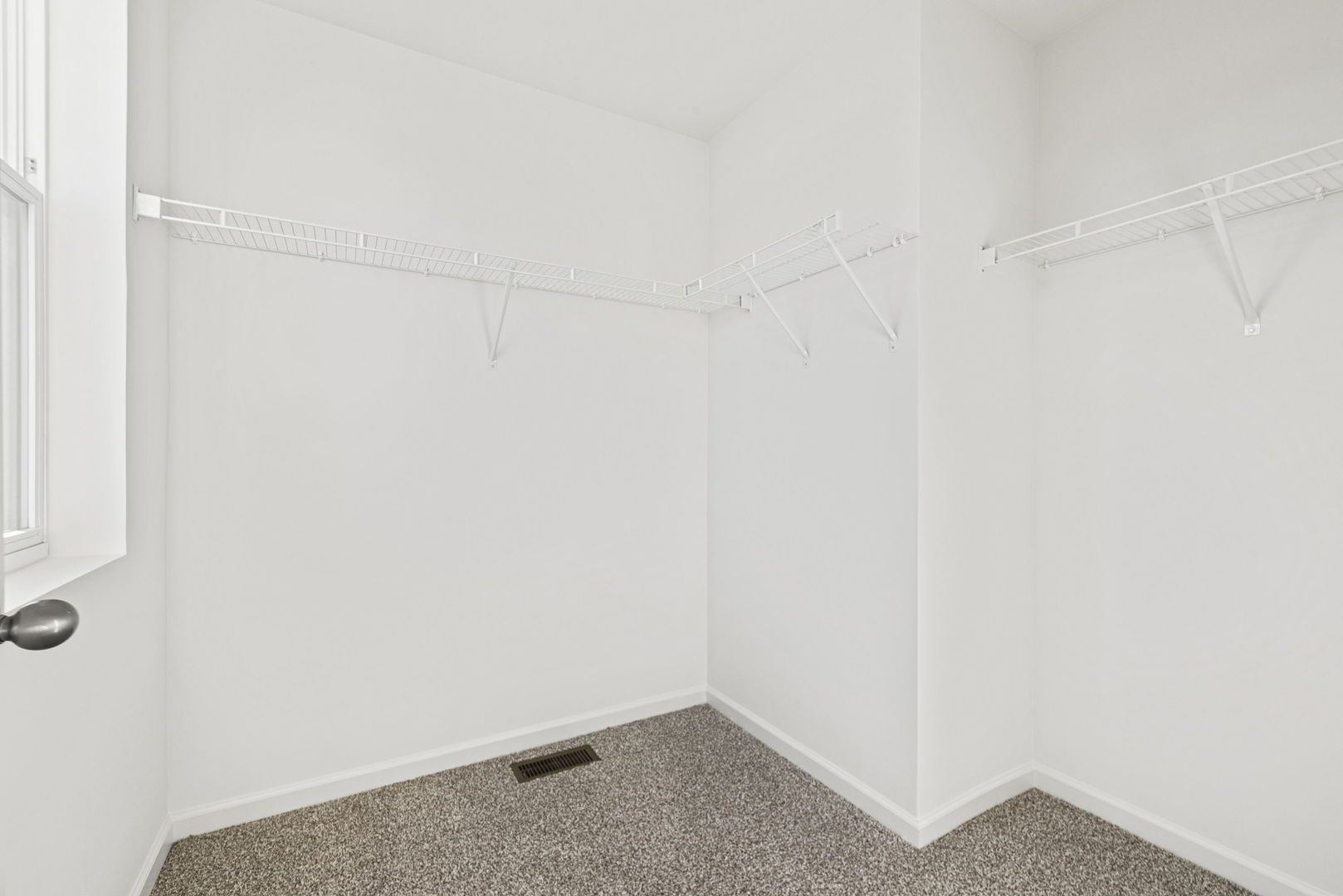 338 Summit Circle Lombard, IL 60148 - Photo 17 of 24