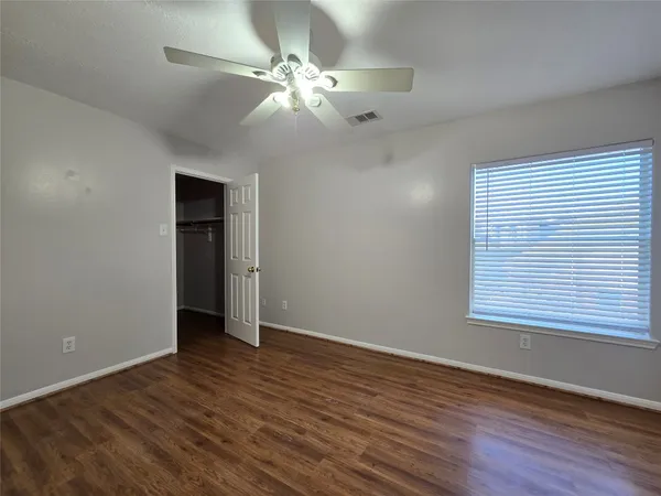 $2,950 | 18819 Harbor Key Circle, Houston, TX 77084