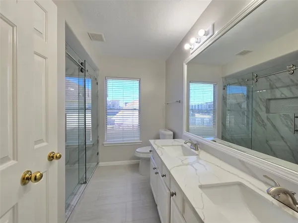 $2,950 | 18819 Harbor Key Circle, Houston, TX 77084