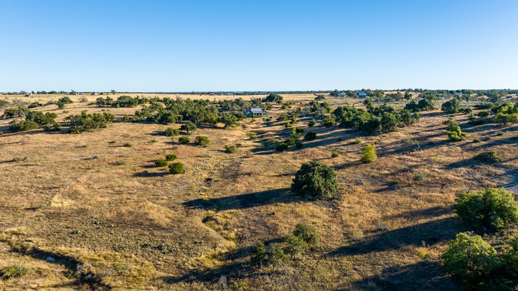 312 Cut-Off Road Fredericksburg, TX 78624 - Photo 31 of 61 Gallery Image 31