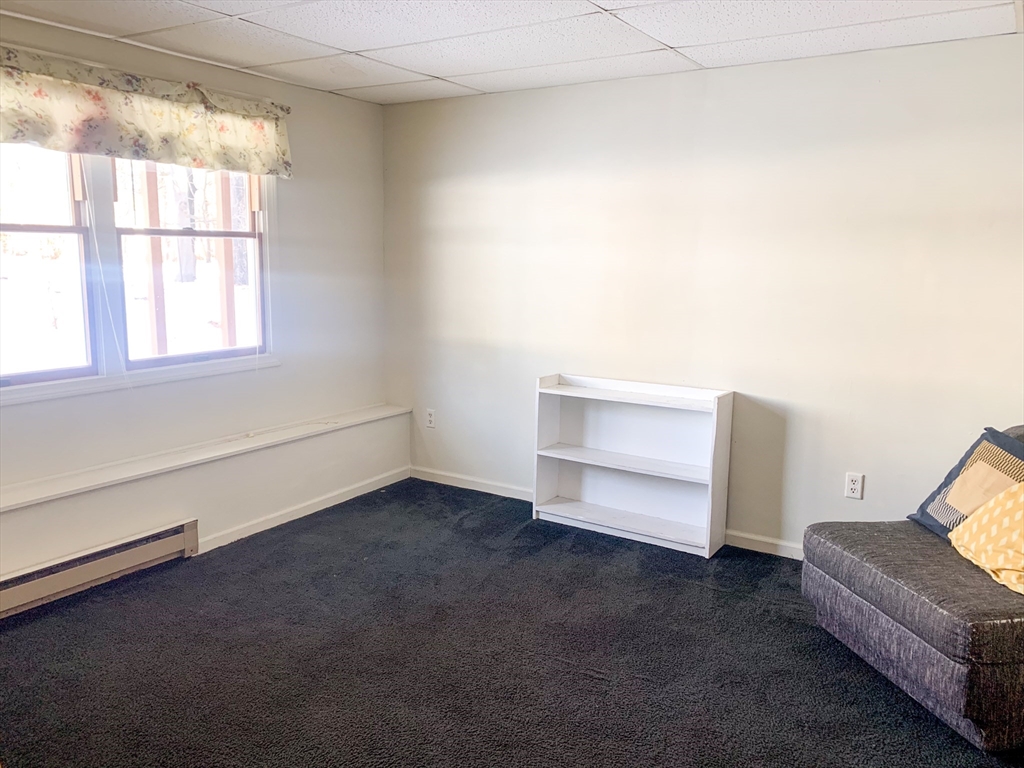 51 1/2 Hatfield Street, Unit 6 Northampton, MA 01060 - Photo 5 of 9