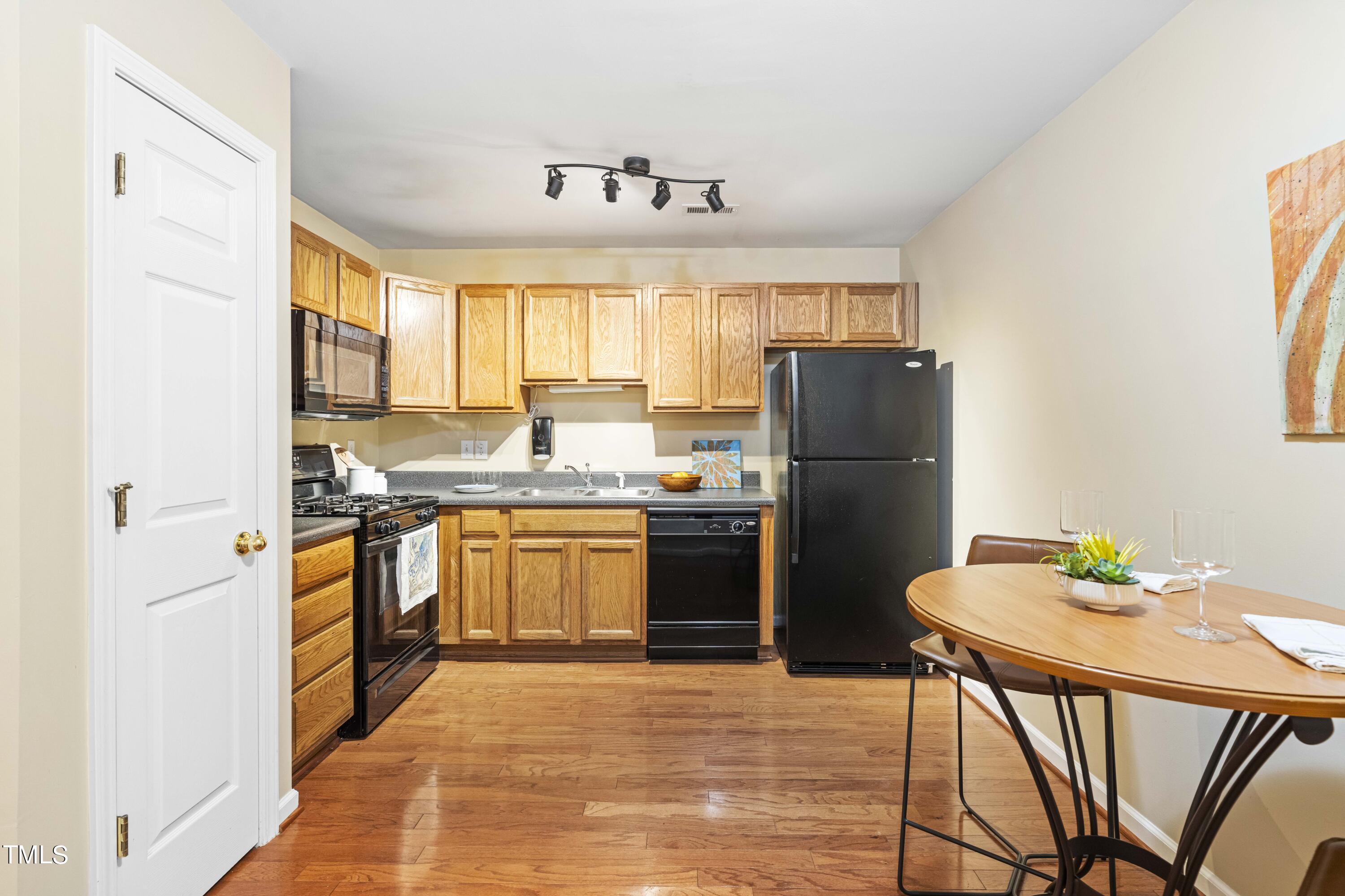 3010 Barrymore Street, Unit 107 Raleigh, NC 27603 - Photo 8 of 15 BM KIT2