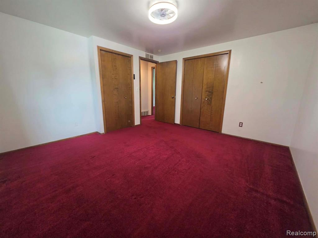 25590 Wick Road Taylor, MI 48180 - Photo 14 of 31 Gallery Image 14