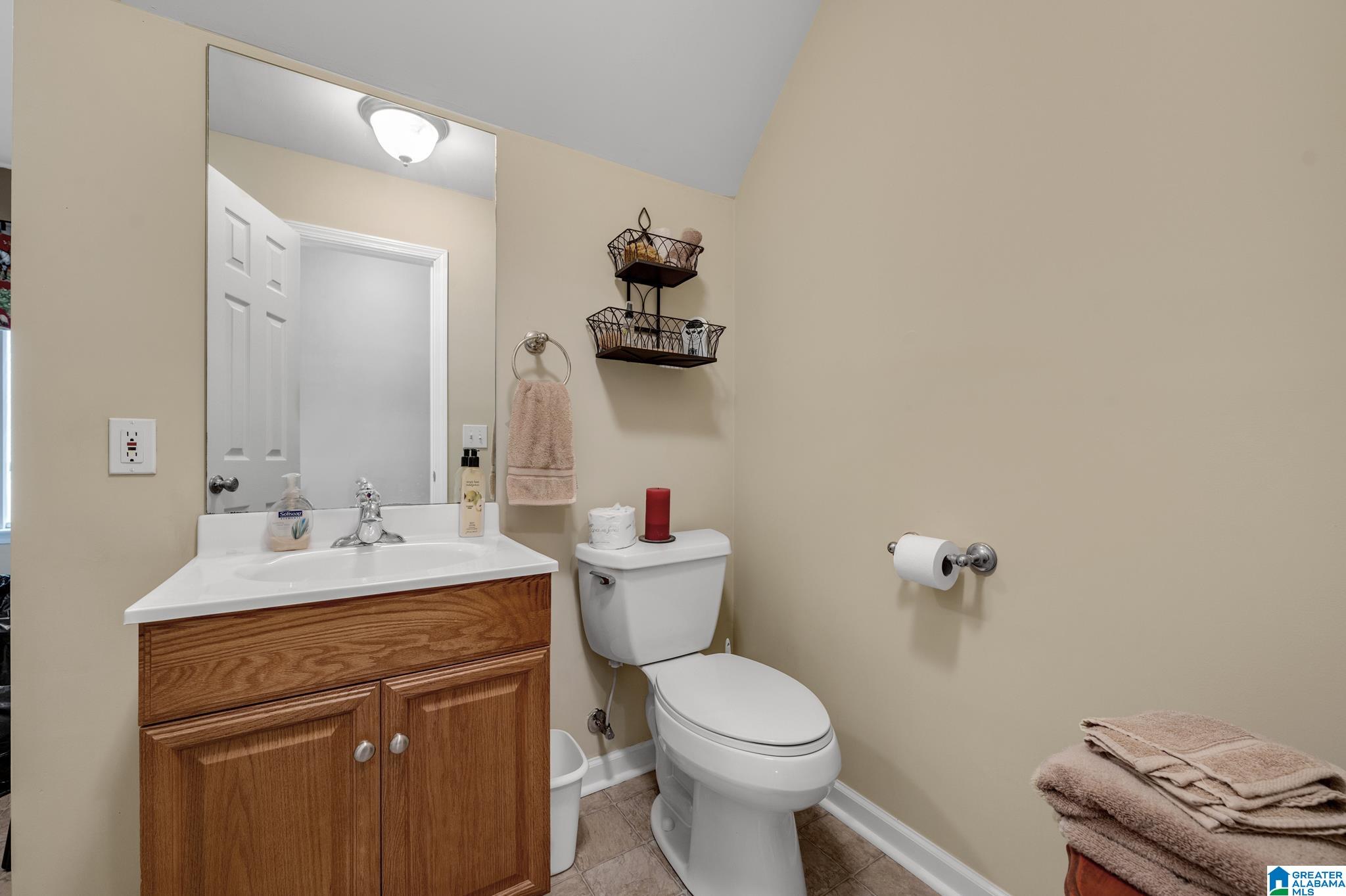 903 Pinewood Avenue Bessemer, AL 35023 - Photo 41 of 45