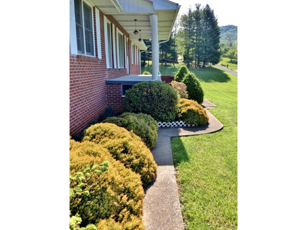107 Huffman Road Unicoi, TN 37692 - Photo 11 of 21 Photo 11