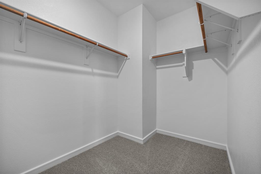 2209 Maple Ridge Drive Van Alstyne, TX 75495 - Photo 8 of 22 a view of an empty room