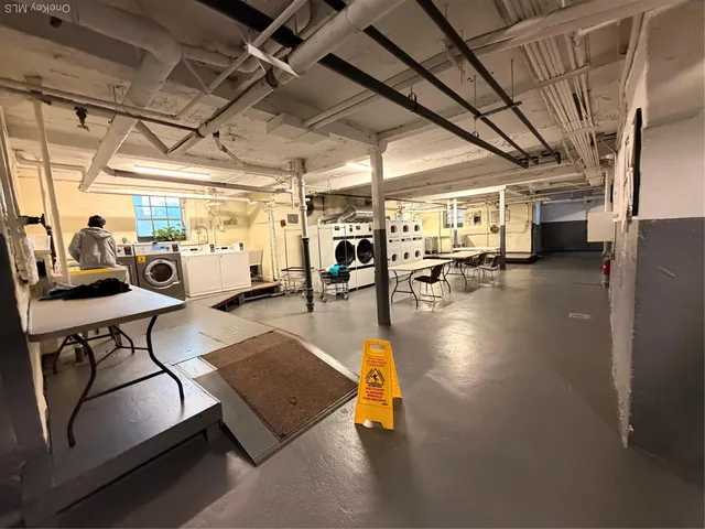 $199,000 | 61-41 Saunders Street, Unit B27 | Rego Park