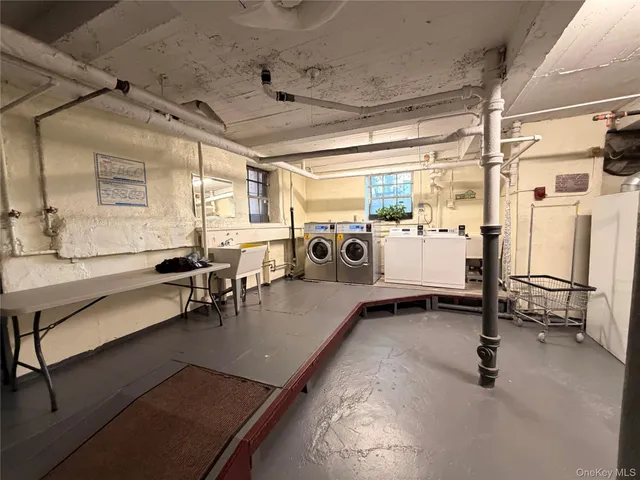 $199,000 | 61-41 Saunders Street, Unit B27 | Rego Park